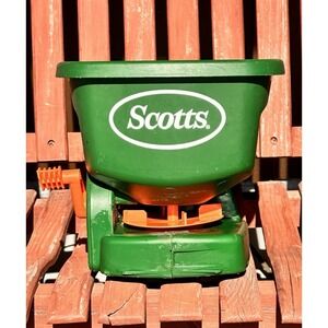 Scotts Easy Turf Builder Handheld Fertilizer Grass Seed Spreader 71030